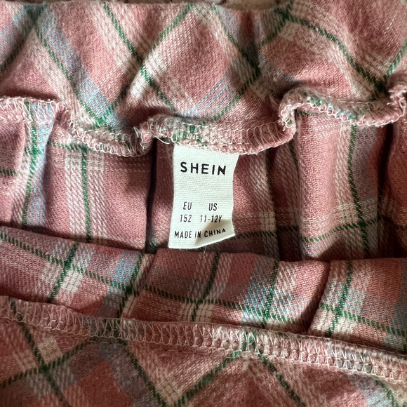 Girls age 11-12 yrs pleated pink check mini skirt - Picture 2 of 5